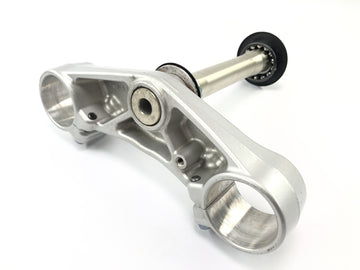 Triumph Street Triple R 675 D67LD [2010] - fork bridge below
