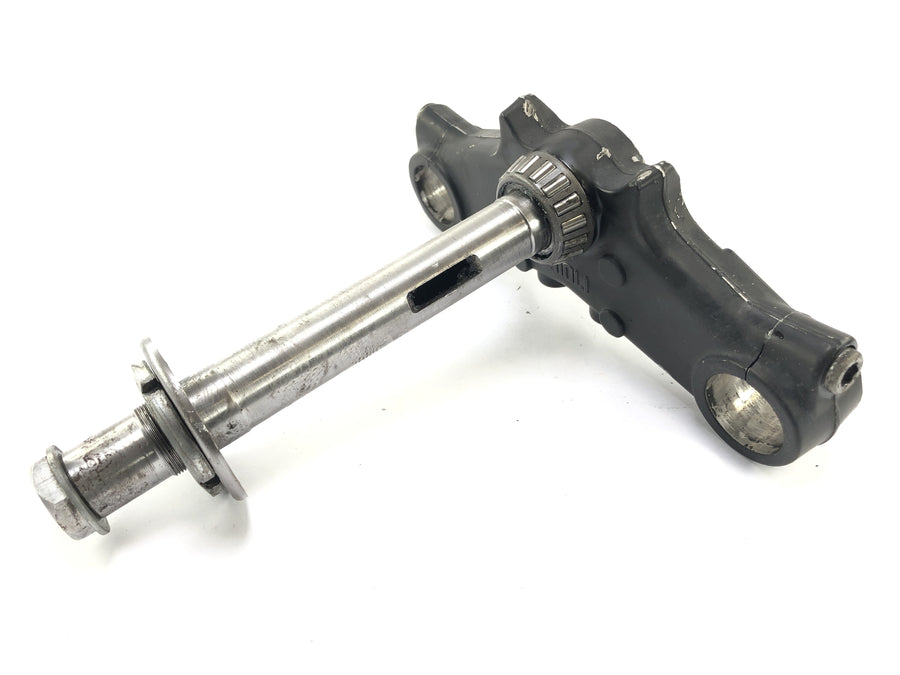 Ducati SL 600 Pantah [1982] - Lower triple clamp