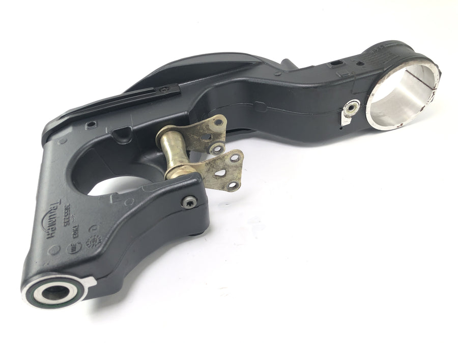 Triumph sprint ST 1050 [2005] - Swinge rear wheel swing