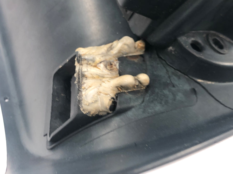 BMW C1 125 [2002] - Coffre à bagages, top case, coffre de rangement arrière, couvercle en plastique, coffre à batterie