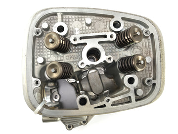 BMW R 1150 R R21 [2003] - cylinder head on the right valve head - 0