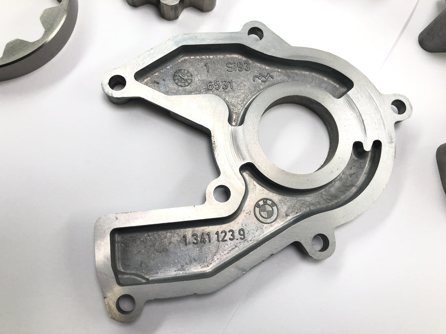 BMW R 1100 S R2S [2000] - Oil pump pump insert pump wheel sprocket chain