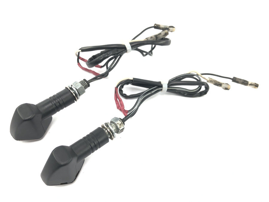 TRIUMPH DAYTONA 955I T595 [1998] - Pair of indicators