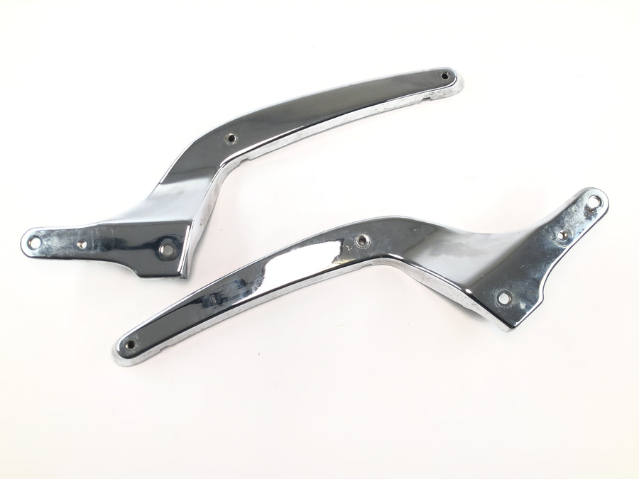 Suzuki Intruder VL 1500 AL [2000] - rear fender bracket fender strut bracket