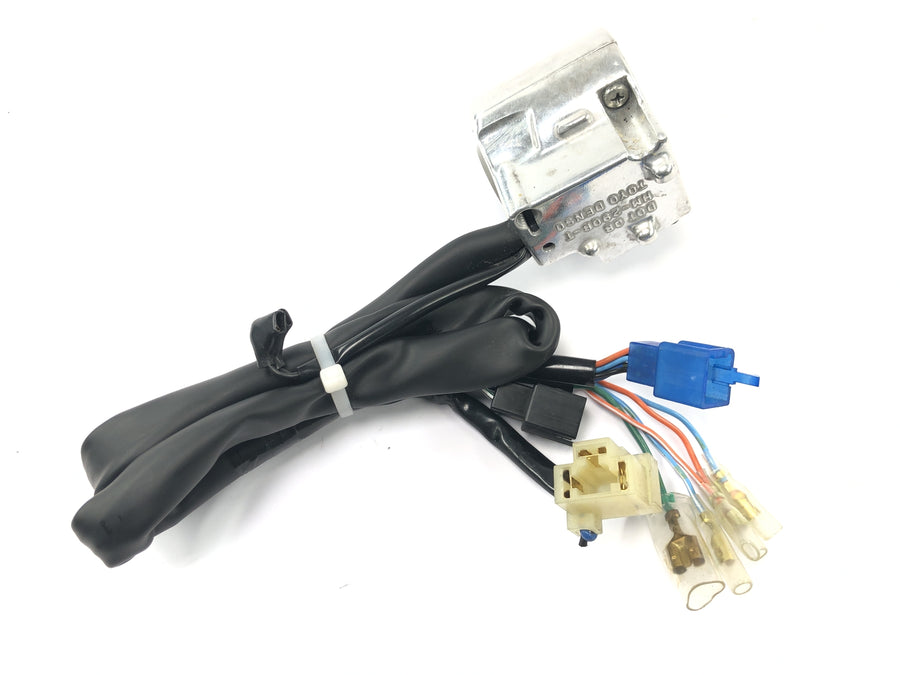 Honda VTX 1800 SC46 [2004] - Handlebar switch left light switch indicator