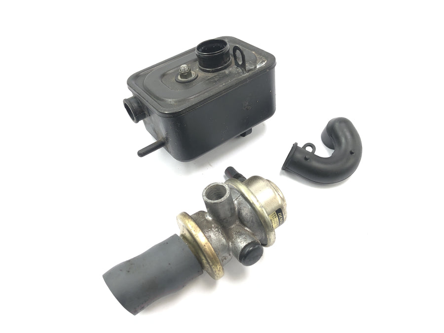 Yamaha XVS 650 Drag Star VM03 [2001] - Conteneur de ventilation de soupape de règle