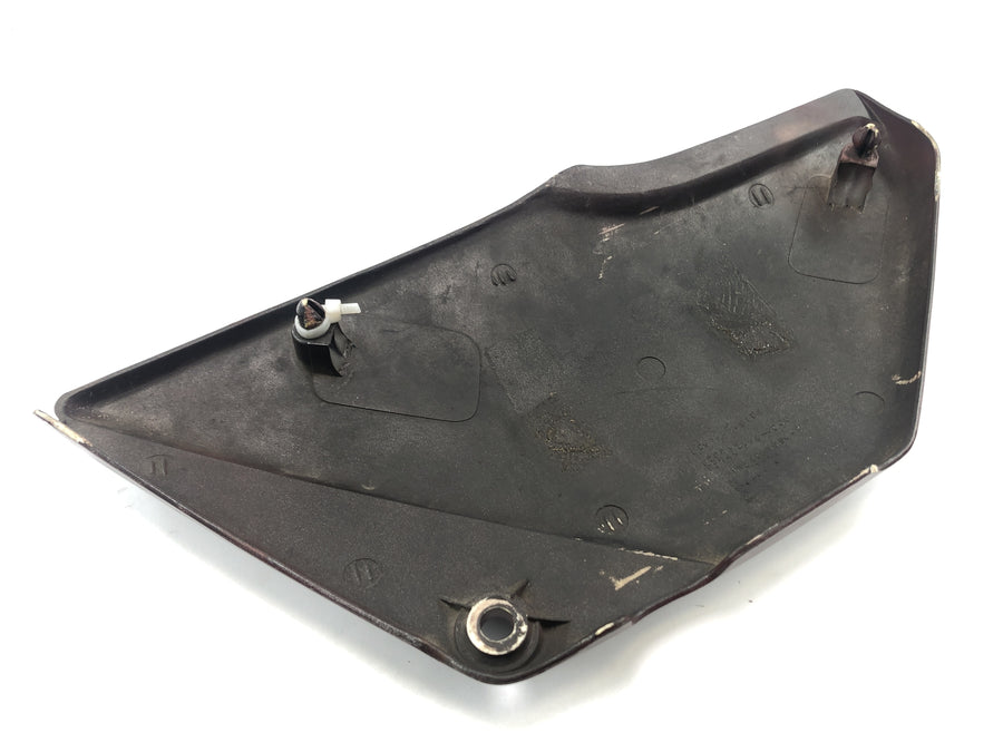 Honda XBR 500 PC15 [1989] - Side cover on the right side cladding Cover side coverage
