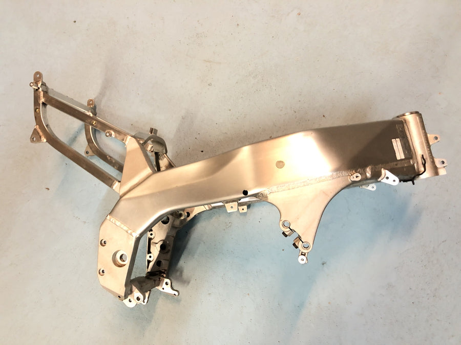 Yamaha yzf 750 R 4hn [1996] - cadre avec papiers
