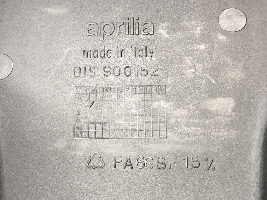 Aprilia RST 1000 Futura [2002] - Disguique de la couverture de protection sous-versée