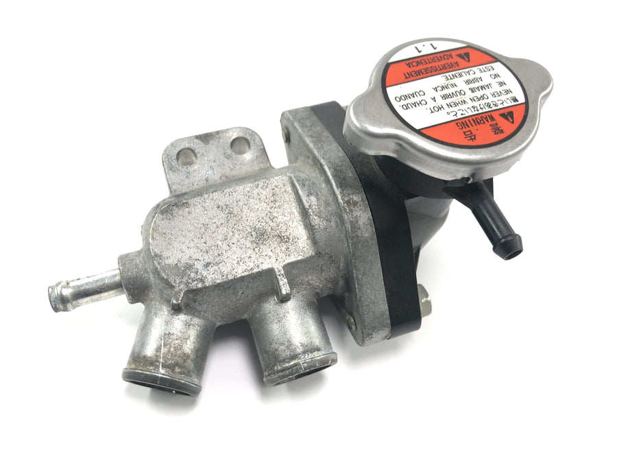 Suzuki GSF 1250 SA Bandit WVCH [2007] - Boîtier de thermostat de bouchon de radiateur
