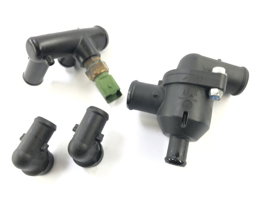 Aprilia RSV4 1000 [2010] - Coolant thermostat