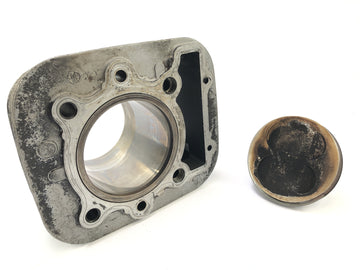 Yamaha XT 350 3YT / 55V [1990] - cylinder with pistons