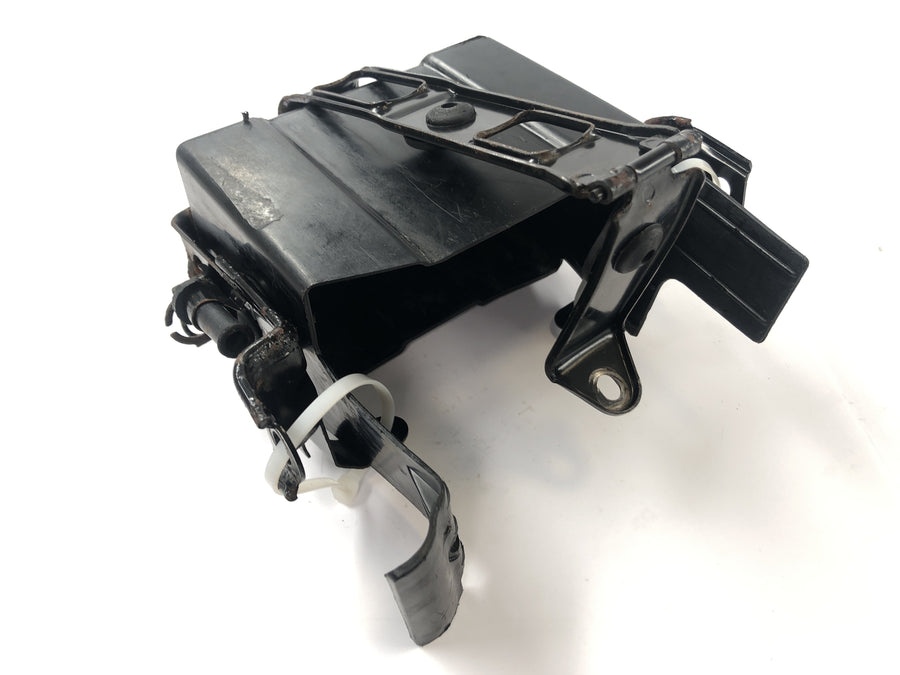 Honda XBR 500 PC15 [1989] - Batteriekasten Halterung Rahmenhalter Akkuaufnahme