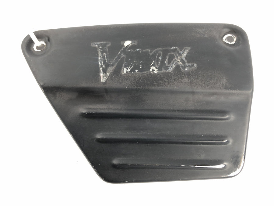 Yamaha contre Max 1200 2We [1996] - Couverture latérale à droite