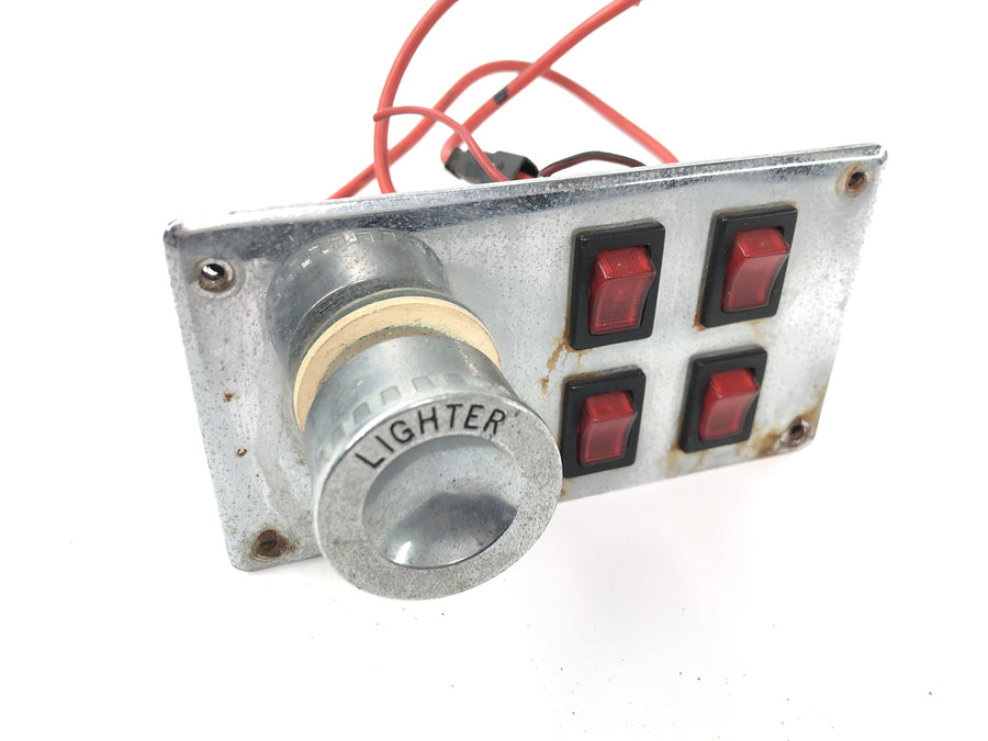 Honda GL 1500 Goldwing SC22 [1987] - Switch panel with cigarette lighter