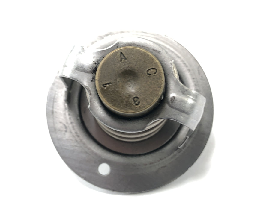 Honda CBR 900 RR SC28 [1994] - Thermostat thermostatic valve