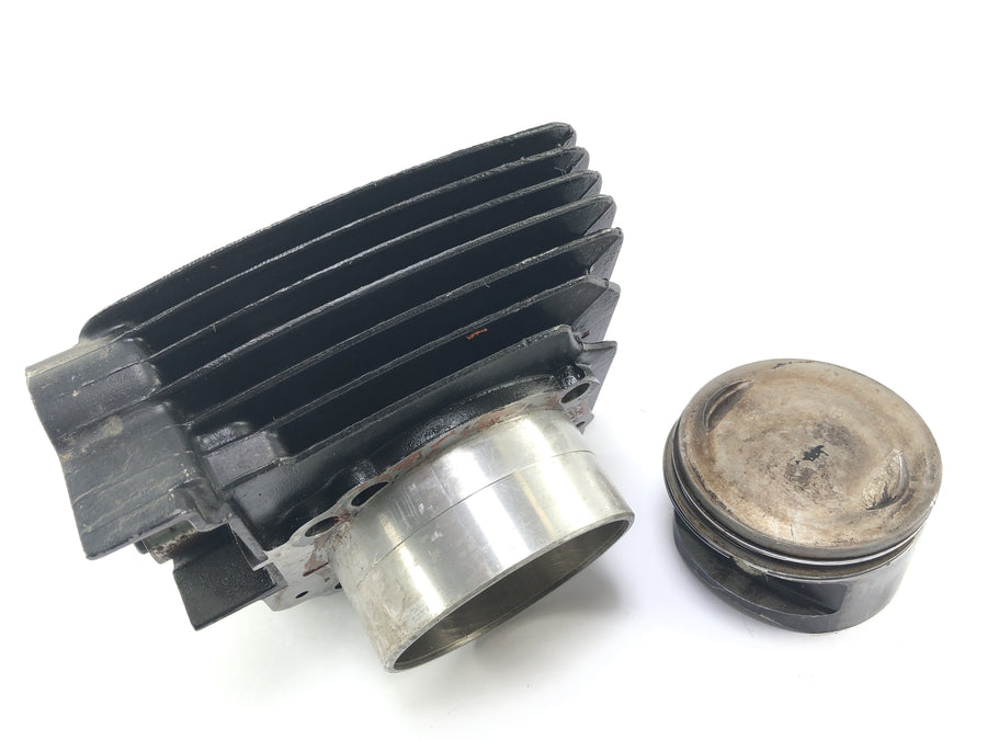 Ducati 900 SS [1991] - Cylindre à piston vertical