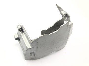 Yamaha YZF R1 RN01 [1998] - Split cover engine lid - 0