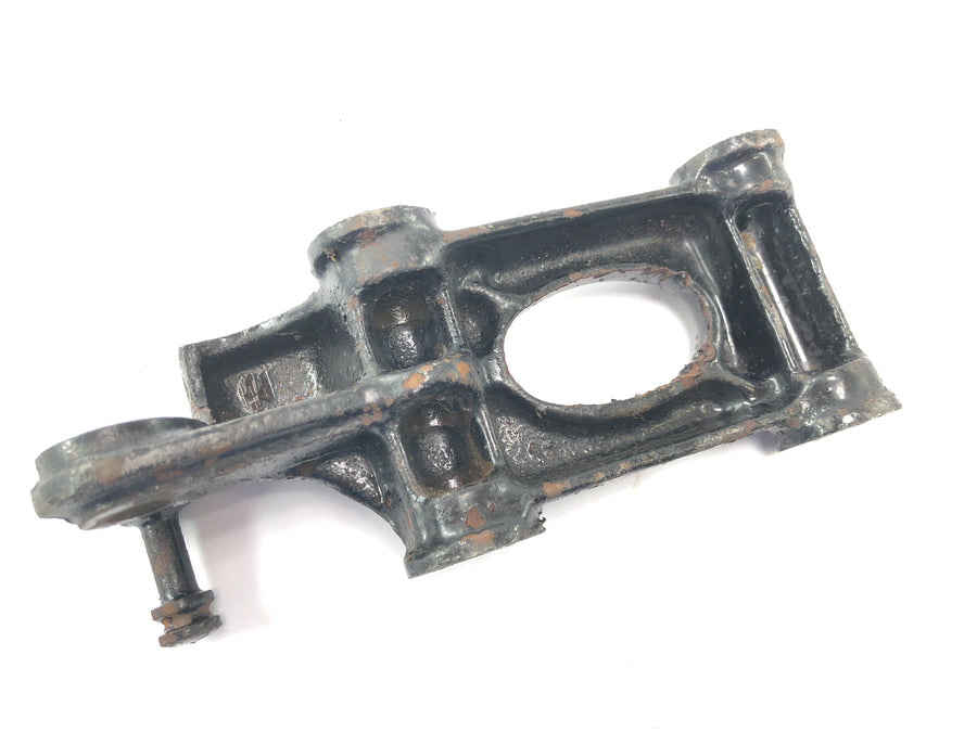 DKW NZ 250 [1938] - Swing arm mount, rear wheel swing arm adapter