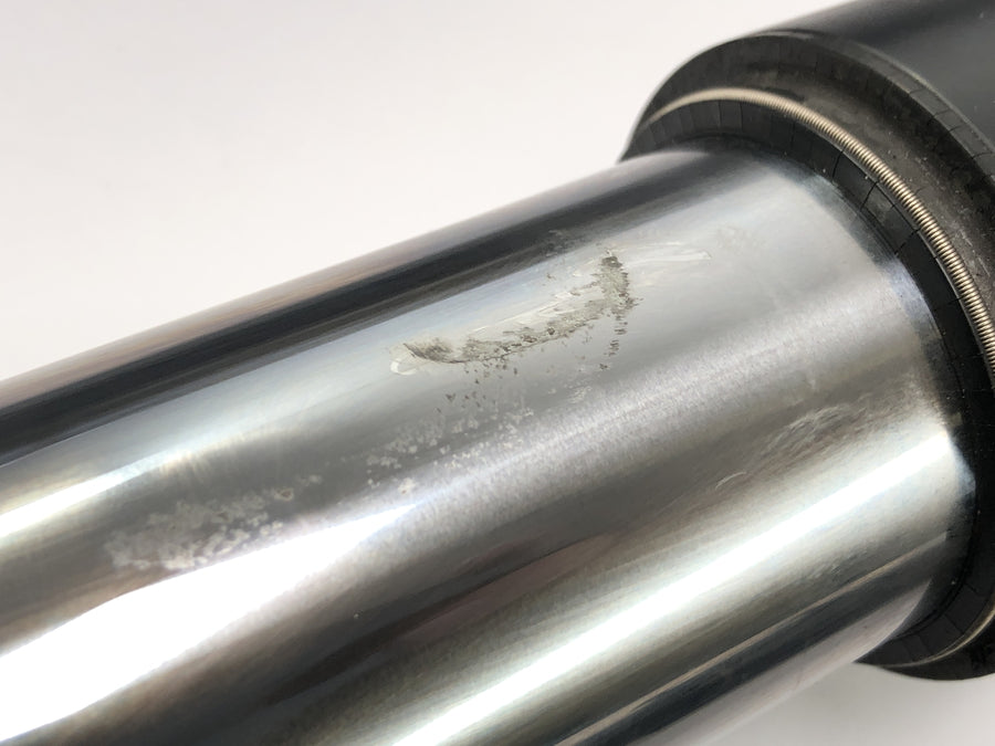KTM 950 SM LC8 [2008] - fork telegabel with axis