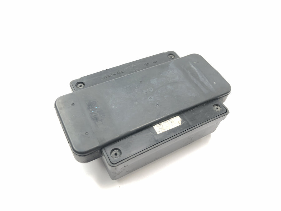 Kawasaki ZXR 400 ZX400L [1992] - Fuse Box Junction Box