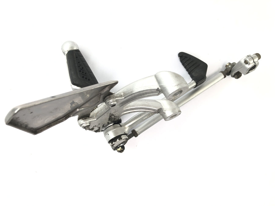 Benelli TNT 1130 [2009] - Driver's left footrest system with shift linkage.