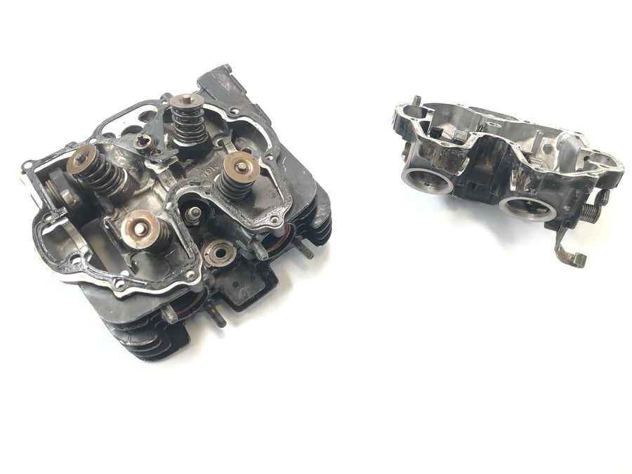 Honda XL 600 R PD03 [1986] - cylinder head valve train