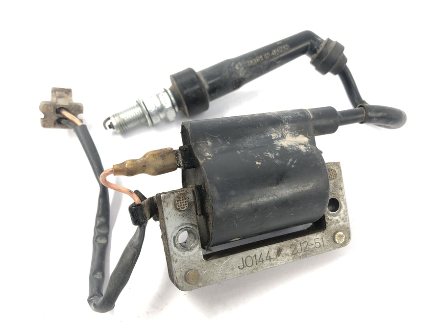 Yamaha TT 600 R DJ01 [1998] - Zündspule mit Zündkabel und Zündkerzenstecker