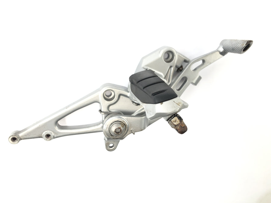 BMW K 1200 GT K12 [2003] - Footrest system on the right with driver's footrest and brake pedal