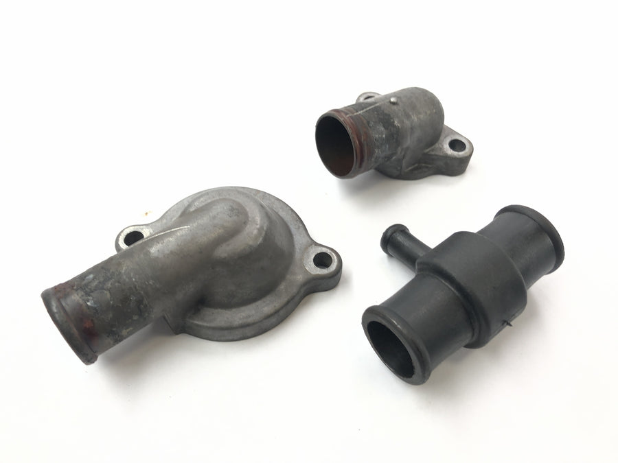 Triumph Daytona 955i T595n [2003] - Thermostat Bride d'eau de refroidissement