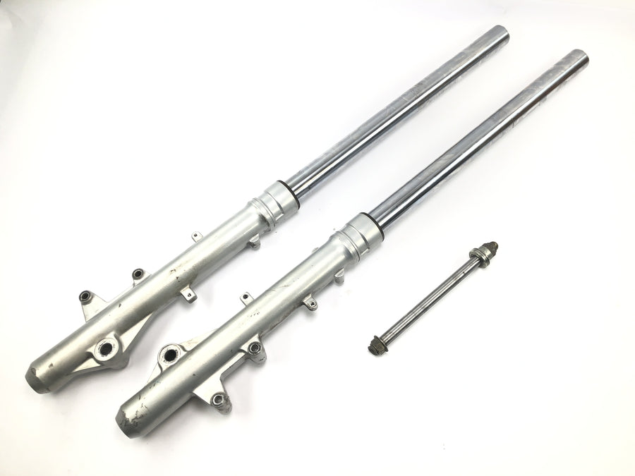 Triumph Tiger 900 T400 [1998] - Telescopic fork with axle