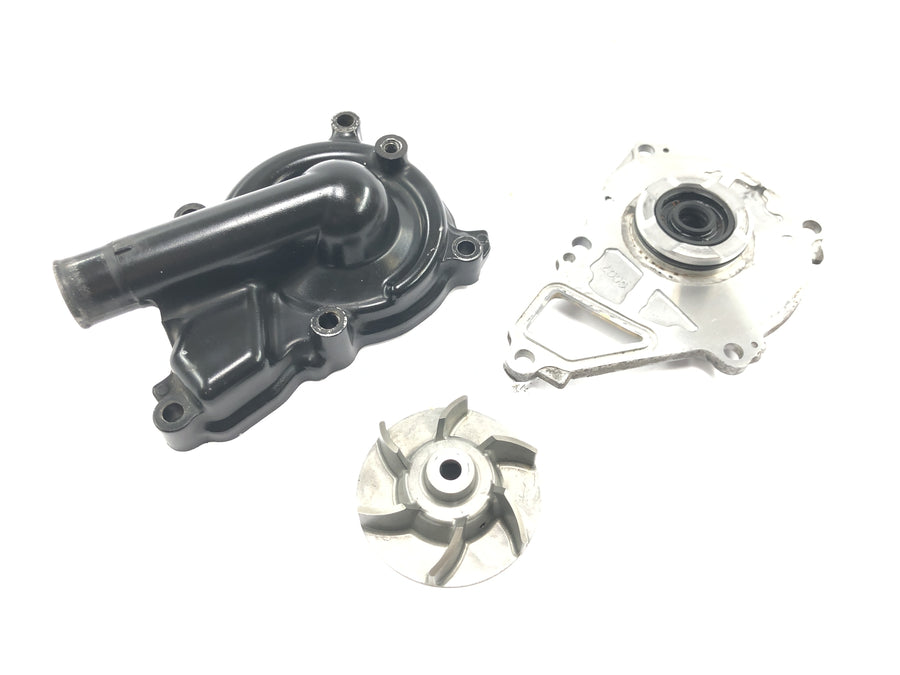 Kawasaki Versys KLE 650 A [2006] - Wasserpumpe Kühlmittelpumpe Pumpengehäuse Impeller