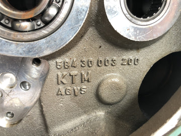 KTM 640 LC4 Adventure [2000] - Engine housing empty housing - 0