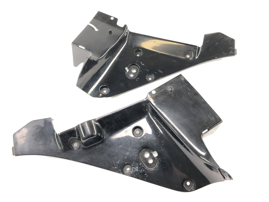 Honda CBR 900 RR SC28 [1994] - Interior cladding side cladding Covering Cover cover Couple