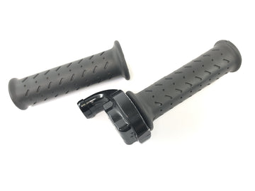 Triumph Speed Triple 1050 515NJ [2007] - Throttle grip twist grip right hand grip handlebar grips