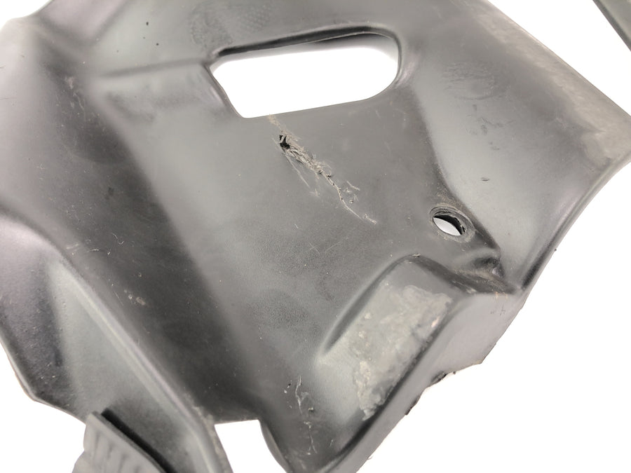 Triumph Daytona 900 T300 [1993] - Protection du moteur Cadre des obus du moteur gauche et droit