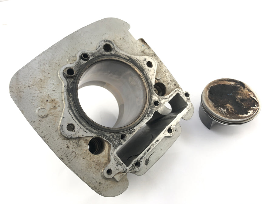 Yamaha TT 600 R DJ01 [1998] - cylinder with pistons