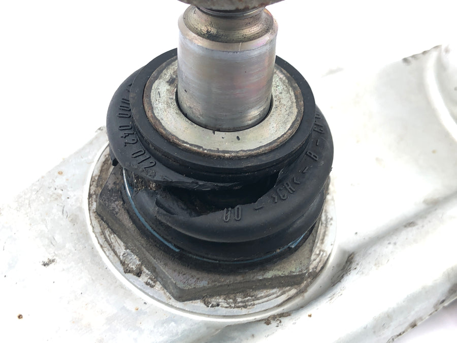 BMW C1 125 [2002] - lower fork bridge steering head bridge