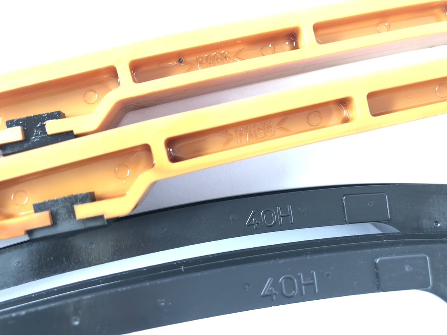 Suzuki VZ 1500 WVCU [2011] - Slide rail and tension rail set