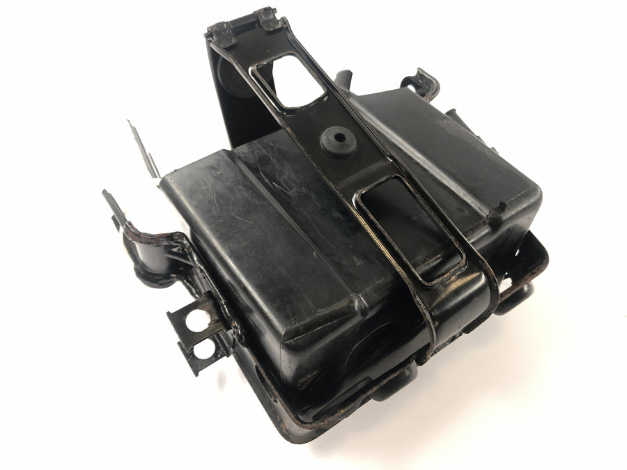 Honda XBR 500 PC15 [1989] - Batteriekasten Halterung Rahmenhalter Akkuaufnahme