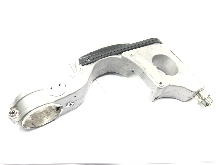 Triumph Speed ​​Triple T509 [1998] - Rear swing arm
