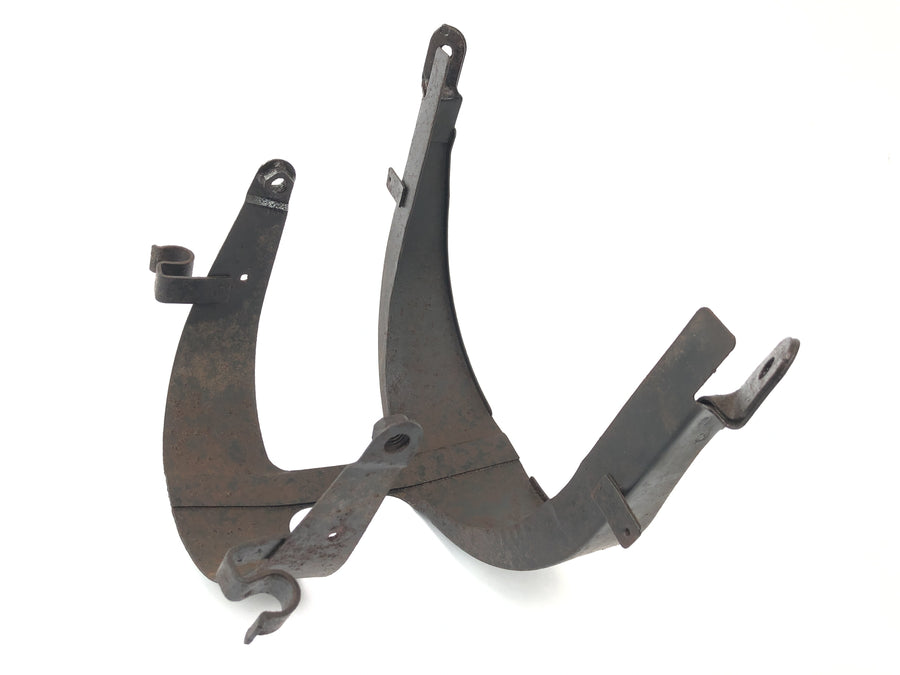 Suzuki GSX-R 1100 W GU75 C [1994] - Halterung Frontfender Kotflügelaufnahme