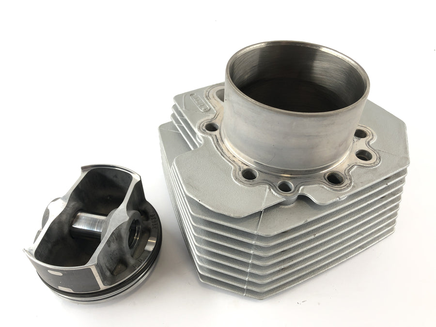 Moto Guzzi 1200 Sport [2007] - Cylinder with piston left