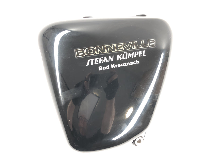 Triumph Bonneville T100 986MF [2012] - Cache latéral cache latéral carénage gauche