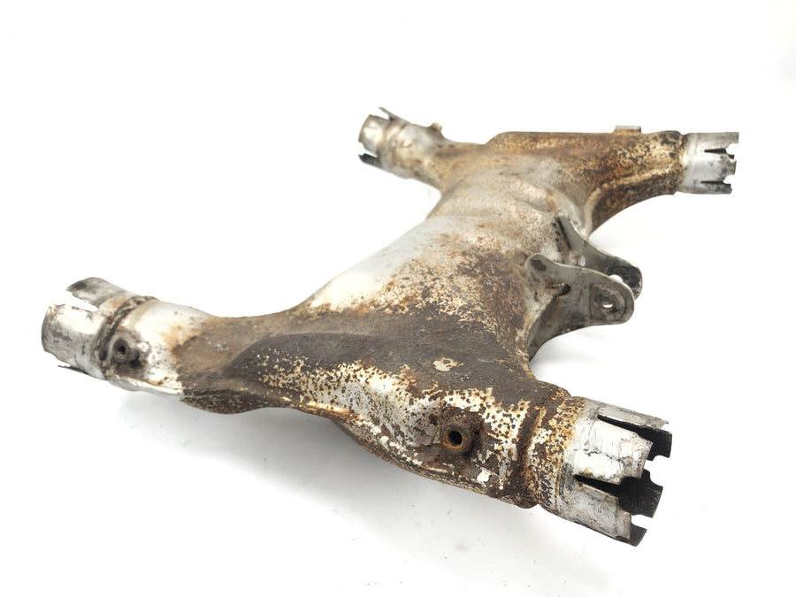 Honda GL 500 Silverse PC02 [1982] - pipeline distribué par tube de refroidissement du moteur.