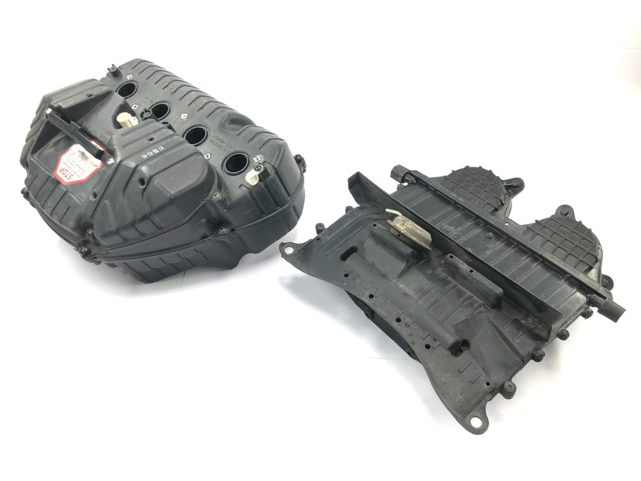 Honda CBR 1000 RR SC57 [2006] - Boîtier de filtre à air boîtier de filtre à air de boîte à air