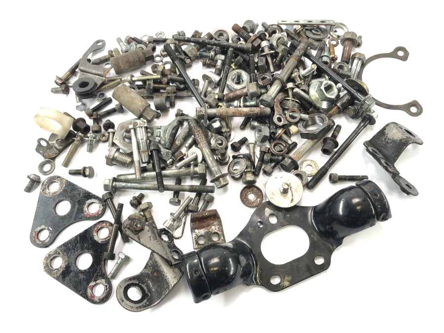 Yamaha XT 600 43F [1985] - Restteile und Schrauben Konvolut
