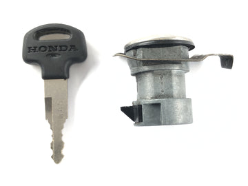 Honda Goldwing GL 1100 SC02 [1980] - Castle for fuel cap - 0