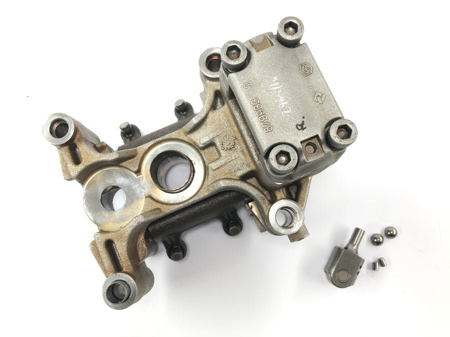 Moto Guzzi Stelvio 1200 8V [2016] - Kipphebelbock Kipphebelbrücke Ventiltrieb rechts