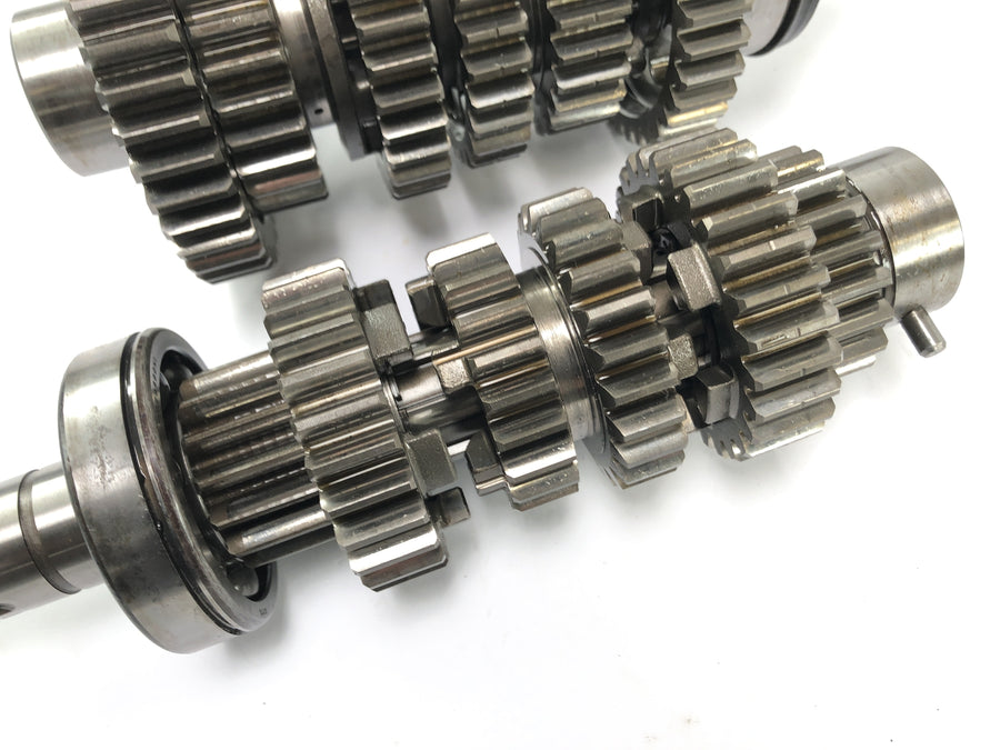 Triumph Daytona 900 T300 [1993] gearbox gear shafts